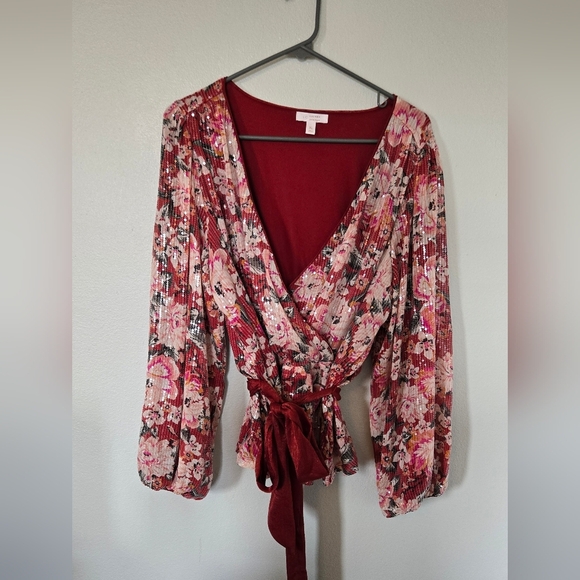 LC Lauren Conrad Tops - Lauren Conrad Sparkly Floral Top Size XL